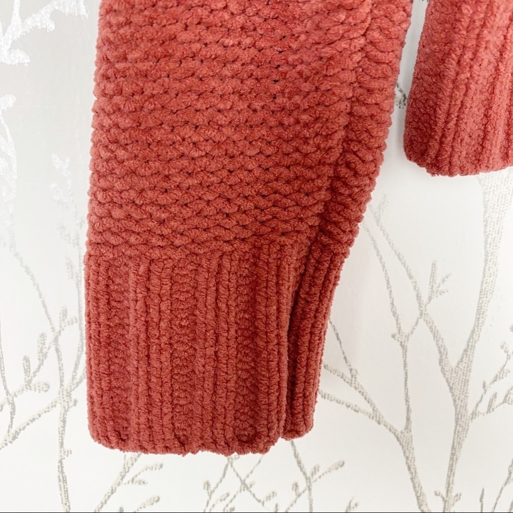 AMERICAN EAGLE Chunky Chenille Cable Knit Sweater Cozy Size Small Boxy - Picture 5 of 12